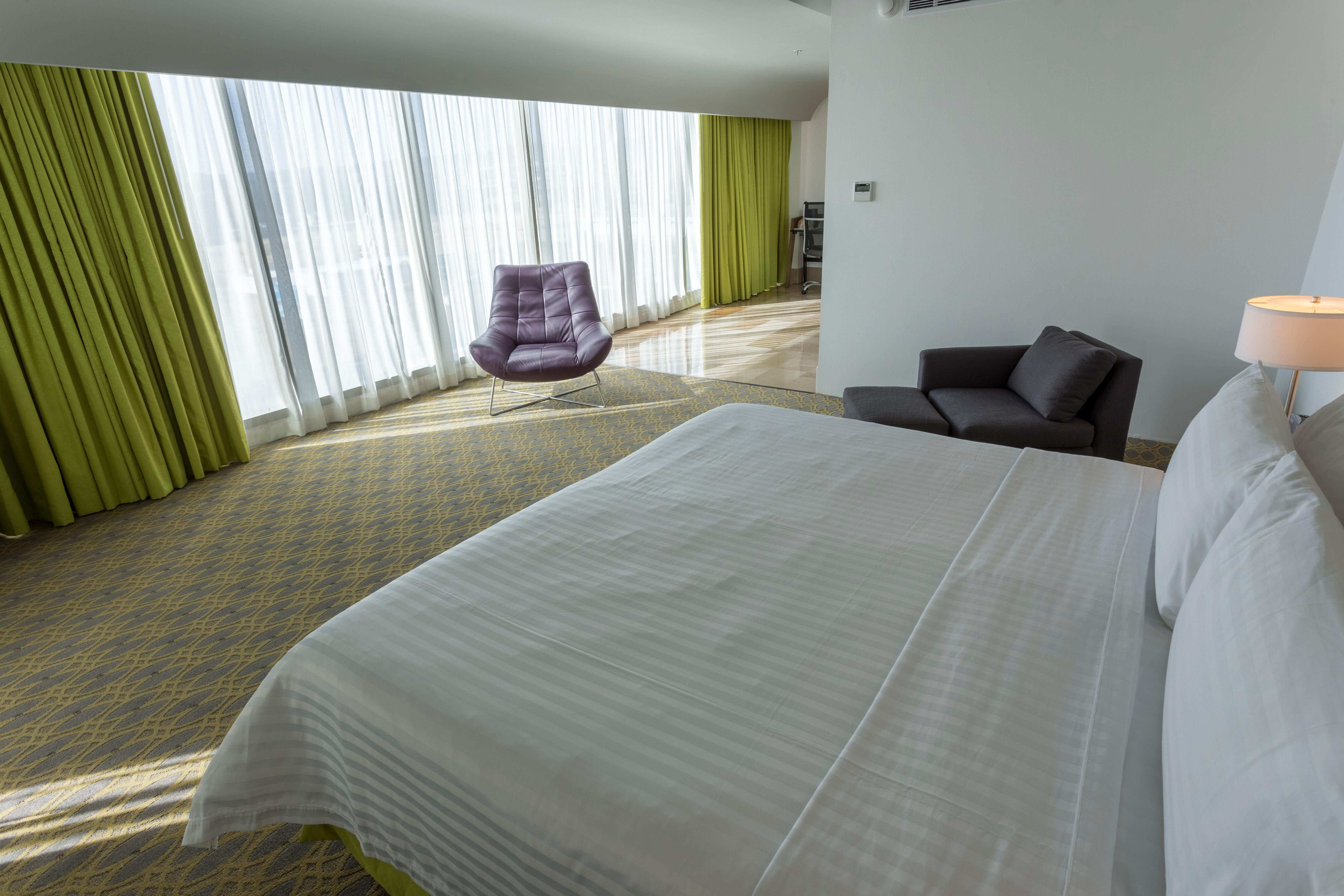 Holiday Inn Queretaro Zona Krystal, An Ihg Hotel Экстерьер фото